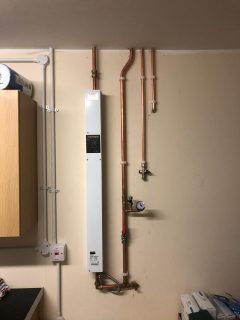 Electric boiler and 7 rad heating system